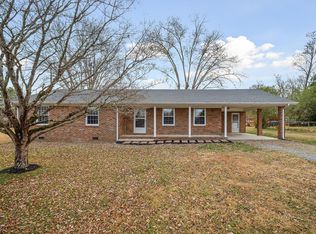 95 Lonsvale Dr, McMinnville, TN 37110