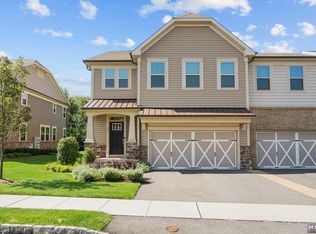 23 Winfield Dr, Woodcliff Lake, NJ 07677