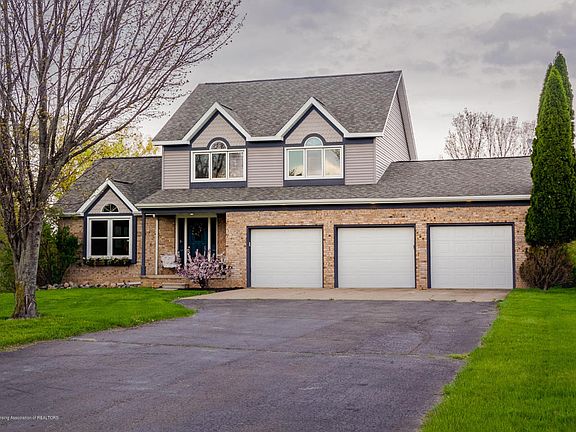2nd image of 4176 Meadowdale Dr