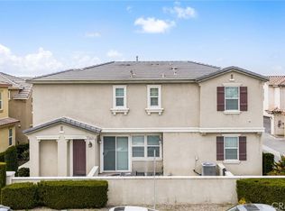 6064 Snapdragon St, Corona, CA 92880