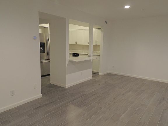 Living Room & Kitchen
