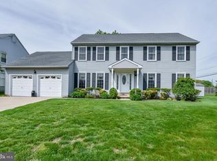 4 Currant Ct, Newark, DE 19702