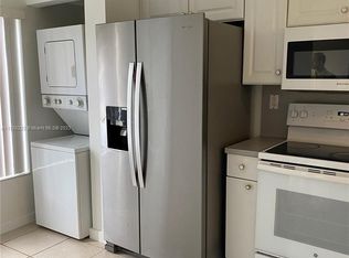 223 Riviera Cir, Fort Lauderdale, FL 33326