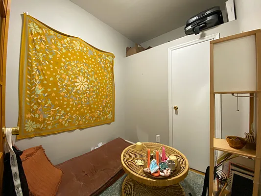 Rented by REAL New York | media 16