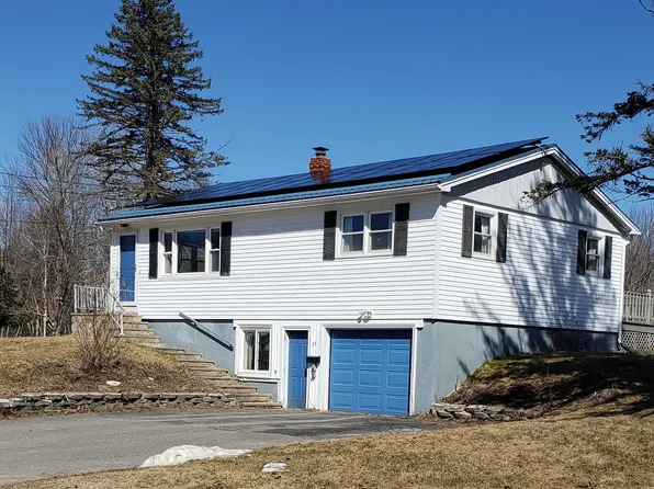 35 Gilbert Street, Orono, ME 04473