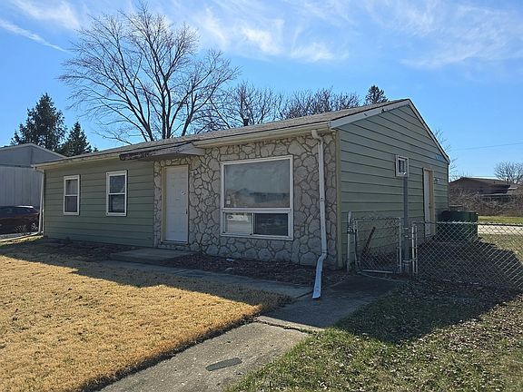 2nd image of 646 Belmont Dr