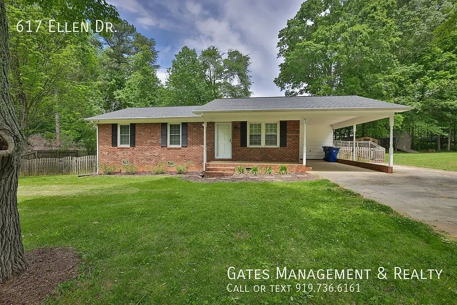 Updated Brick Ranch in Gibsonville — Photo 2