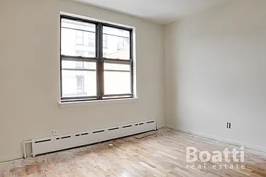 Rented by Richard Boatti, LREB