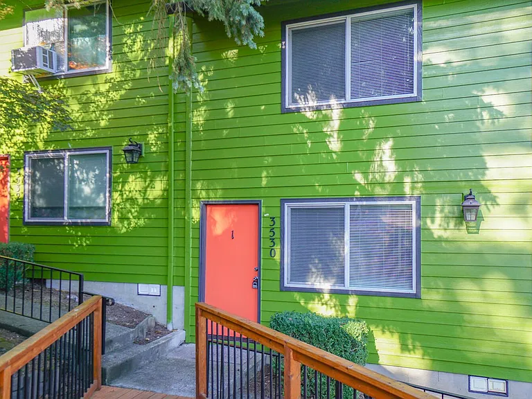 3530 SW Beaverton Hillsdale Hwy — Photo 27