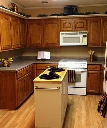 3rd image of 112 Redwood Dr