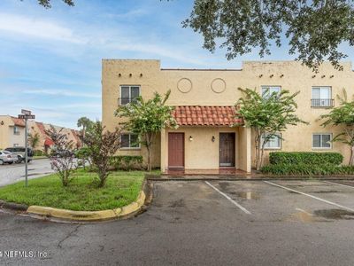 6616 LA MIRADA Drive E #1, Jacksonville, FL, 32217
