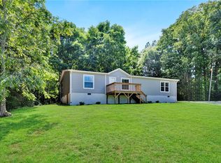 330 Williams Farm Rd, Seneca, SC 29693