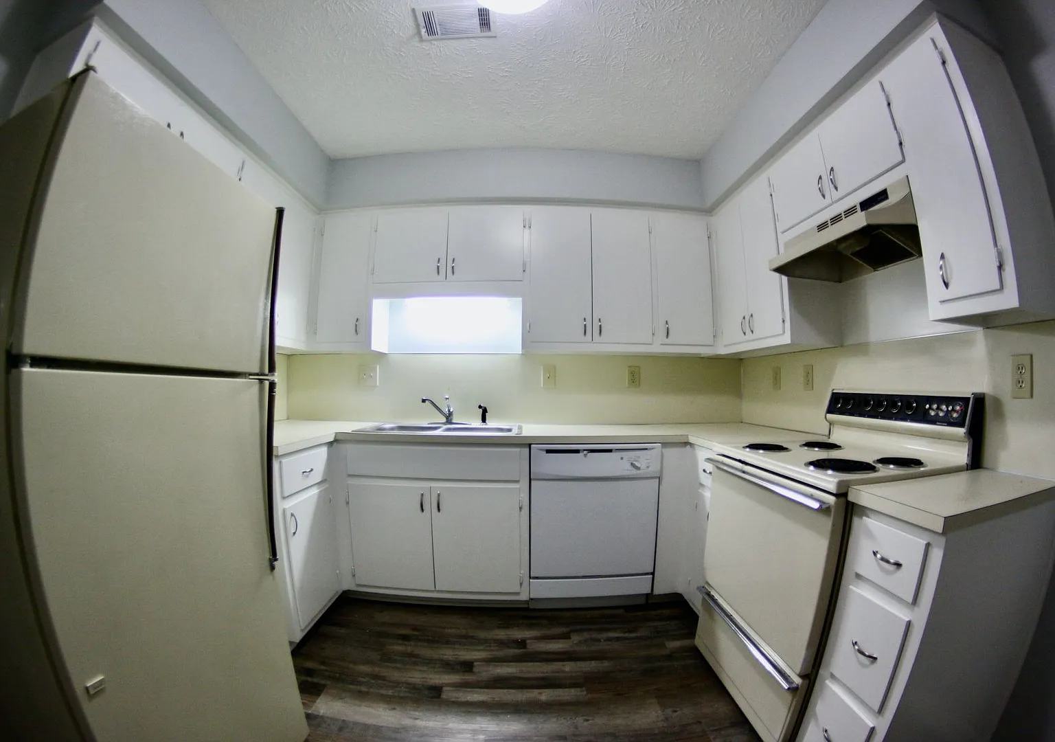 Eastdale-4plex-Mp8 — Photo 2