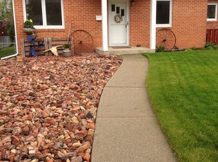 1344 Lewis St, Sheridan, WY 82801