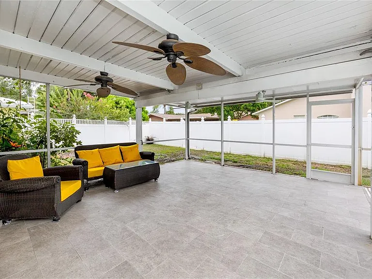 2260 Harn Blvd — Photo 29