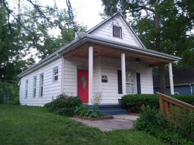 905 N High St, Sugar Creek, MO, 64054