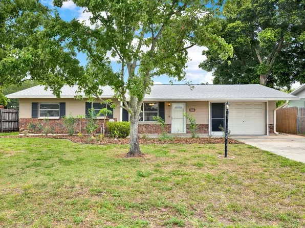 5906 Cypress St, Zephyrhills, FL 33542