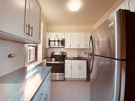 Rented by Silverstein Collection LLC  | media 17