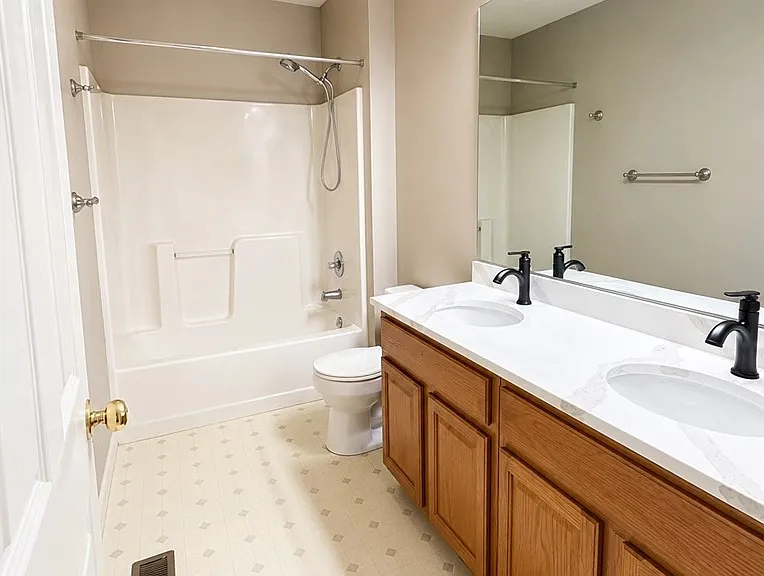 1619 Norman Dr — Photo 24