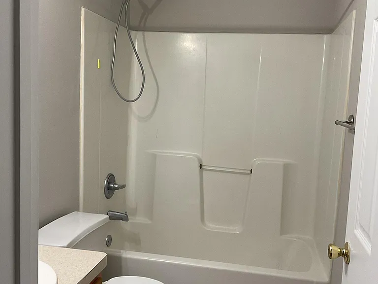 123 Westchester Cir — Photo 25