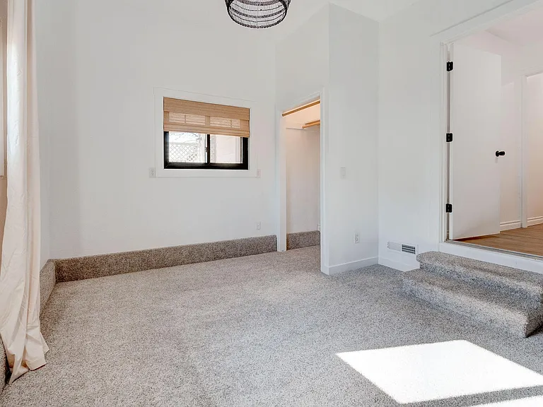 508 E Mission Dr — Photo 26
