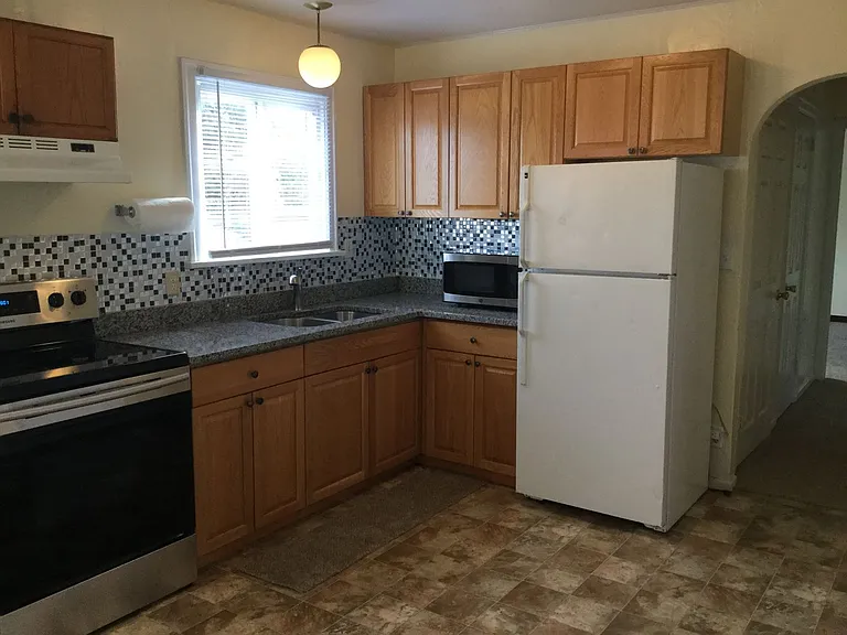801 Pecks Dr #A — Photo 5