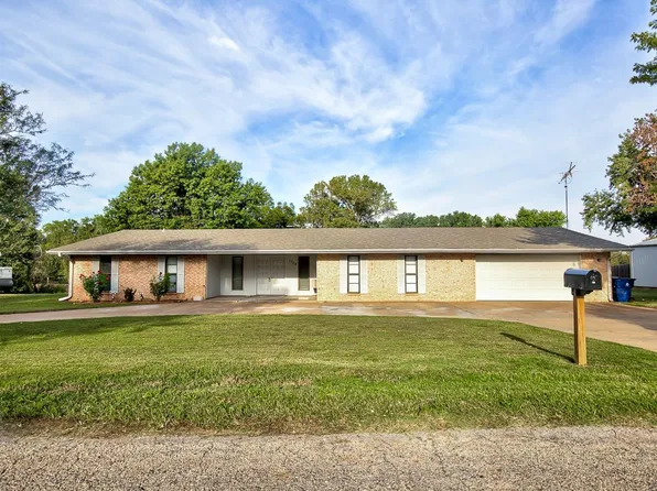 1704 Indian Dam Rd, Lahoma, OK 73754