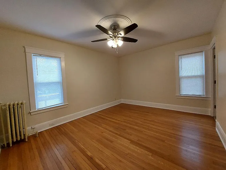 14915 Lake Ave #2 — Photo 37
