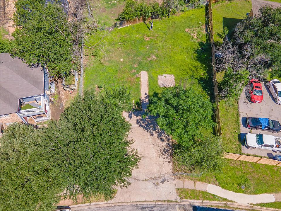 1st image of 8304 Garcreek Cir