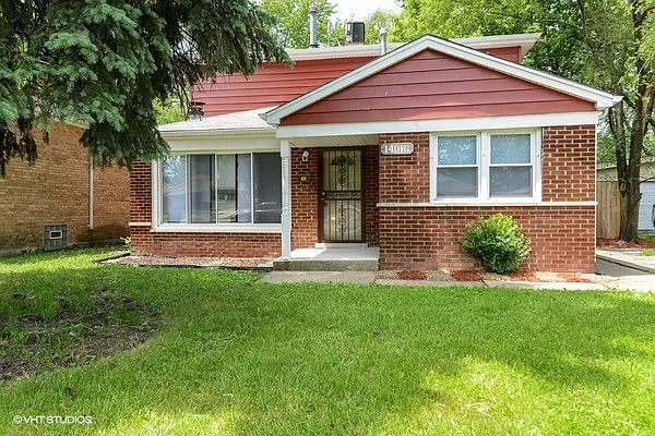 14916 Michigan Ave photo 1