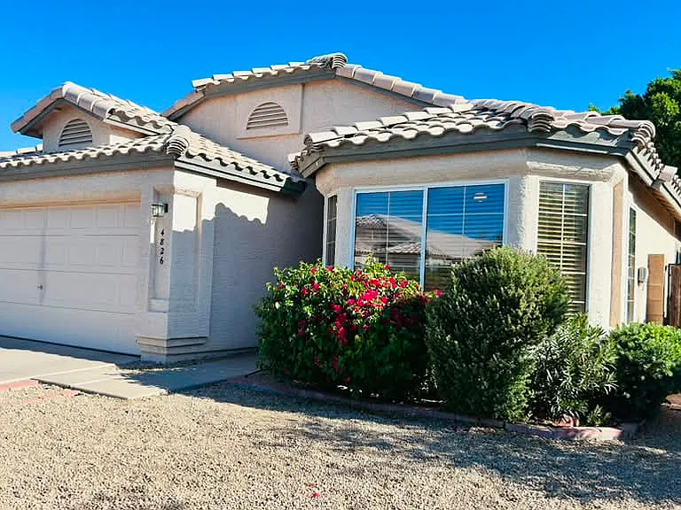 4826 W Ponderosa Ln — Photo 2