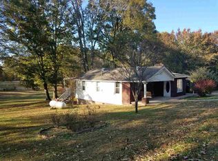 8120 Mount Carmel Rd, Decaturville, TN 38329