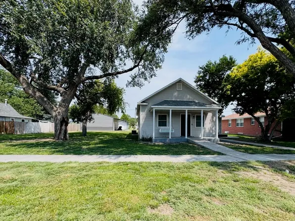 708 Pine St, Arapahoe, NE 68922