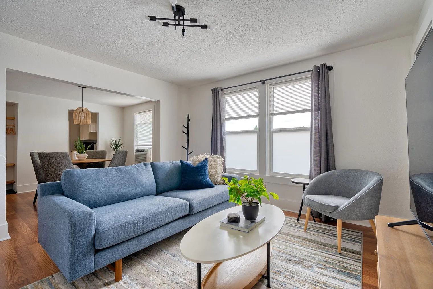 1 bed, 1.0 bath, 495 sqft, $2,621 — Photo 3