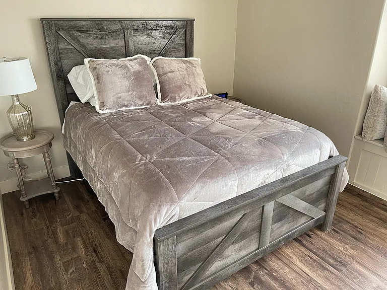 5635 Oslo Ln — Photo 9