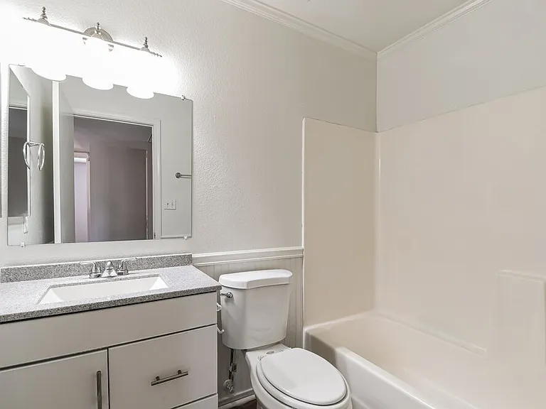 5419 E Delta Ave — Photo 11