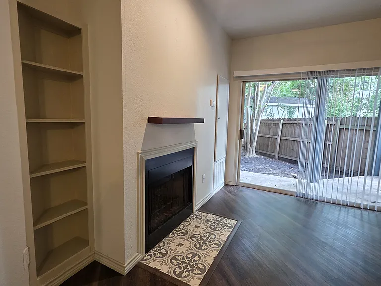 100 Jackman St #108 — Photo 4