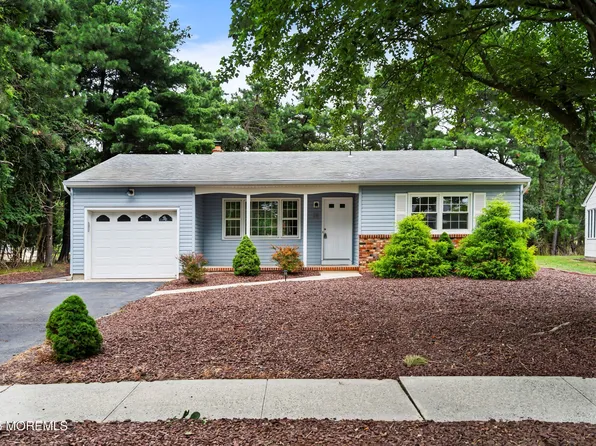 26 Piermont Road, Toms River, NJ 08757