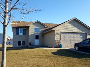 841 5th St NW, Maple Lake, MN 55358