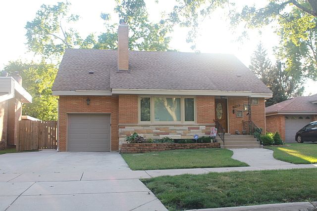 1st image of 9816 S 50th Ct
