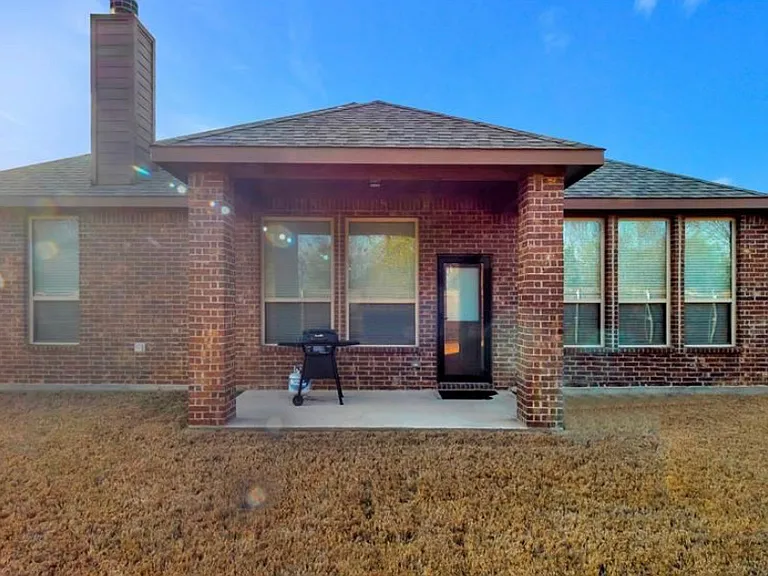 1410 Majestic Meadows Dr — Photo 27