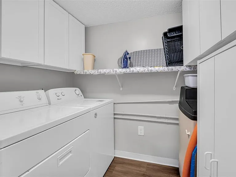 2523 Pine Ridge Way S #C2 — Photo 23
