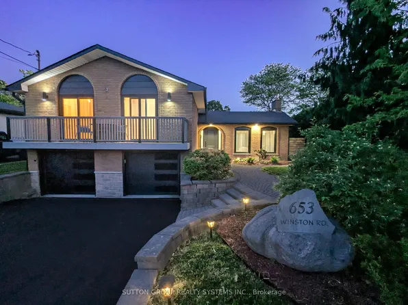 653 Winston Rd, Grimsby, ON L3M 4E8