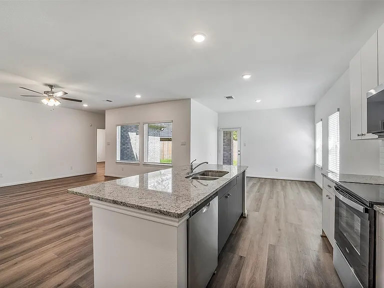 11955 Pondwood Dr — Photo 11