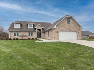 146 Shepherd Ct, Greenfield, IN 46140