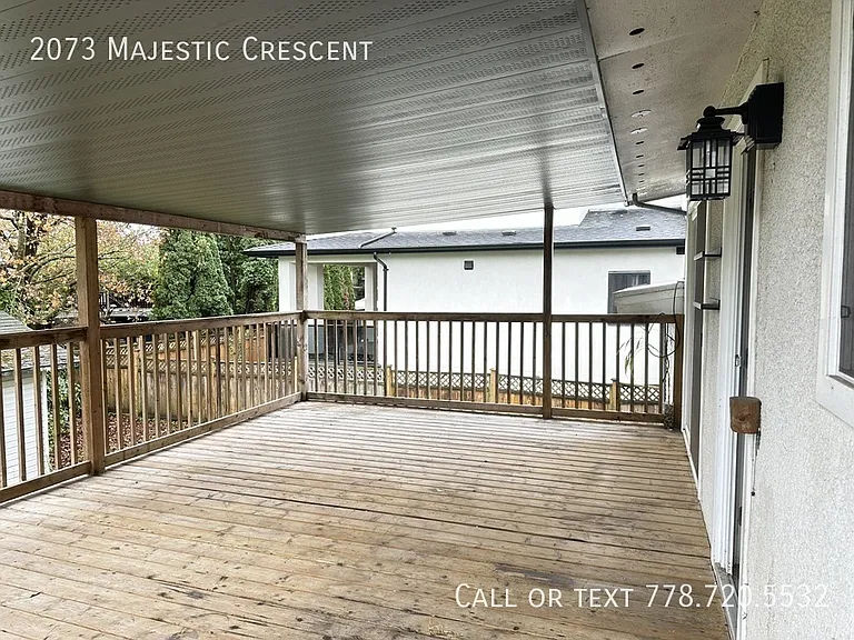 2073 Majestic Cres — Photo 28