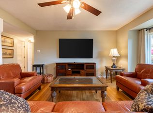 805 Regal Rd, Encinitas, CA 92024