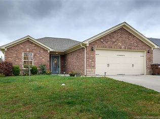 5811 Harmony Woods, Memphis, IN 47143