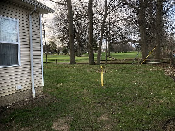 4th image of 1460 Birdie Ln Unit 11