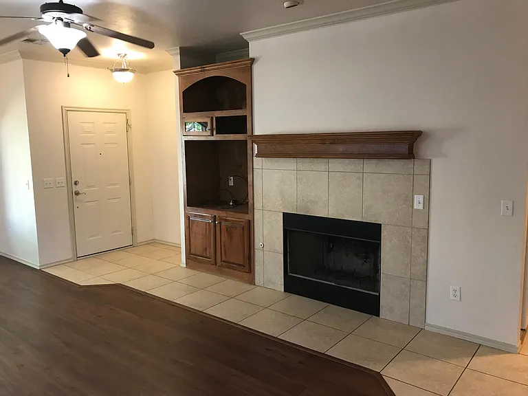 635 Sisken Ct — Photo 3